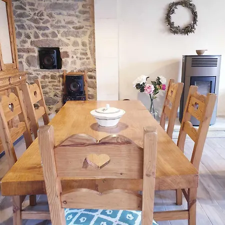 Le Refuge Des Chouettes Сен-Вааст-ла-Уг